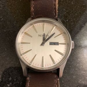 Nixon watch (The Sentry Leather)